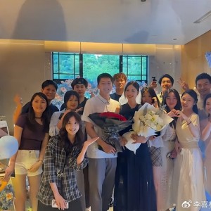 华体会官方-恭喜！30岁中国游泳奥运亚军求婚成功：女友模特身材高挑美丽很般配|闫子贝|覃海洋|蛙泳|教练|全运会_新浪体育_新浪新闻