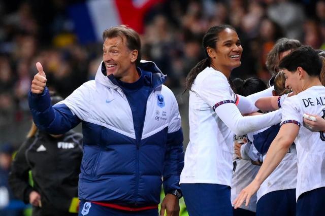 1706233326359091936.jpg 1706233314669.jpg